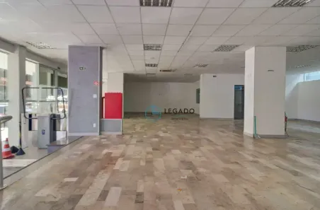 Ponto Comercial para alugar, 635m² no Asa Sul, Brasília