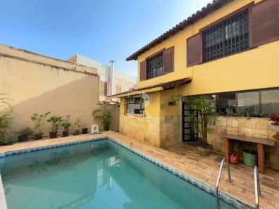 Casa com 5 Quartos à venda, 374m² no Mangabeiras, Belo Horizonte