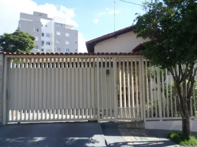 Casa com 3 Quartos à venda, 220m² no Filadélfia, Betim