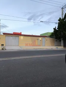Casa com 3 Quartos à venda, 229m² no Alto de São Manoel, Mossoró