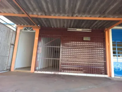 Prédio Comercial com 2 Quartos à venda, 170m² no Ceilândia Sul, Brasília