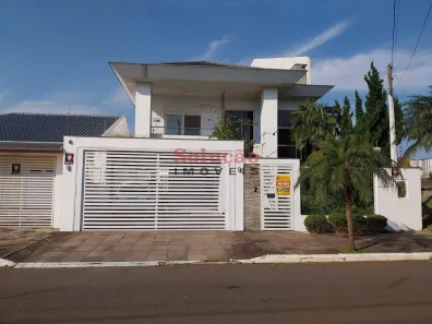 Sobrado com 4 Quartos à venda, 300m² no São José, Canoas