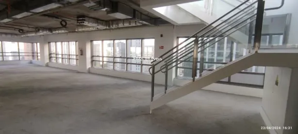 Prédio Comercial para alugar, 4443m² no Pinheiros, São Paulo