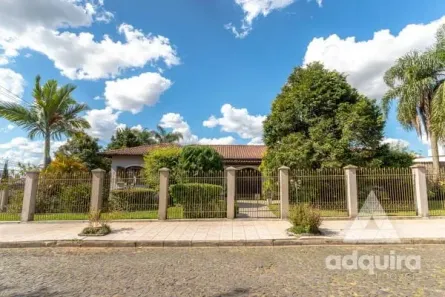 Casa com 4 Quartos à venda, 382m² no Centro, Ponta Grossa