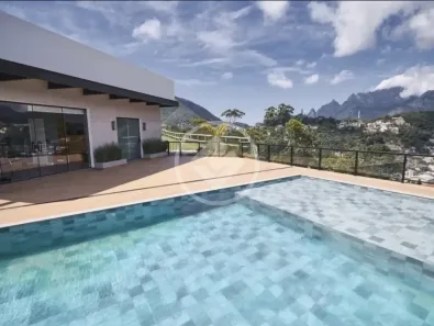 Lote/Terreno à venda, 349m² no Ermitage, Teresópolis