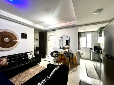 Apartamento com 2 Quartos à venda, 65m² no Agronômica, Florianópolis