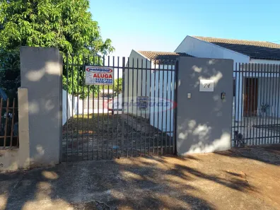 Casa com 2 Quartos para alugar, 81m² no Vila Emília, Maringá