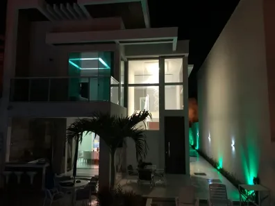 Casa de Condomínio com 4 Quartos para alugar, 434m² no Recreio dos Bandeirantes, Rio de Janeiro