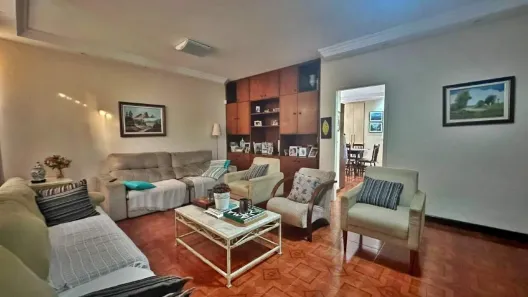 Casa com 4 Quartos à venda, 276m² no Anhangabaú, Jundiaí