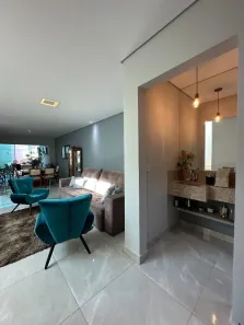 Sobrado com 3 Quartos à venda, 210m² no Água Branca, Piracicaba