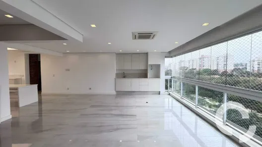 Apartamento com 4 Quartos para alugar, 240m² no Fazenda São Quirino, Campinas