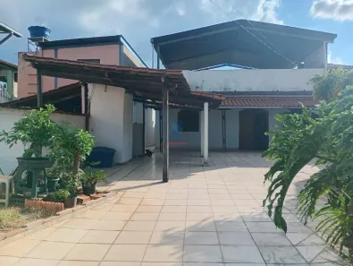Casa com 3 Quartos à venda, 203m² no Pedra Azul, Contagem
