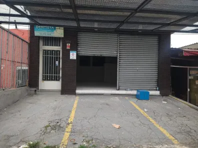 Galpão/Depósito/Armazém para alugar, 120m² no Vila Nhocune, São Paulo