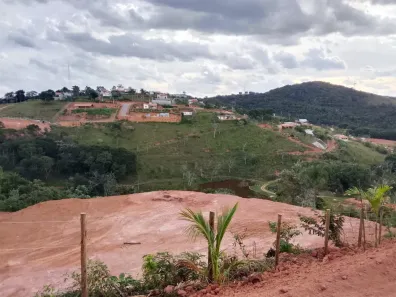 Lote/Terreno à venda, 600m² no Centro, Igaratá
