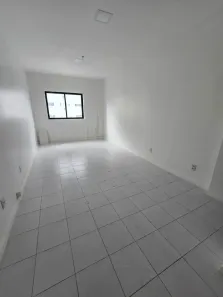 Sala Comercial para alugar, 24m² no Caminho das Árvores, Salvador