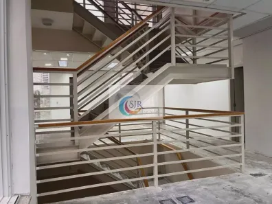 Sala Comercial para alugar, 226m² no Vila Olímpia, São Paulo