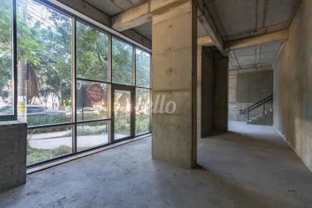 Ponto Comercial para alugar, 324m² no Butantã, São Paulo