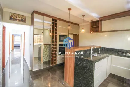 Casa com 3 Quartos à venda, 160m² no Vila Angélica, Sorocaba