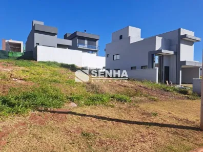 Lote/Terreno com 1 Quarto à venda, 276m² no Granja Marileusa, Uberlândia