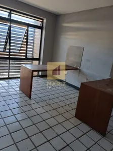 Imóvel Comercial com 4 Quartos para alugar, 280m² no Jaraguá, Maceió