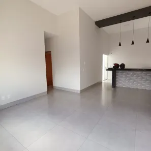 Casa com 3 Quartos à venda, 75m² no Laranjeiras, Uberlândia