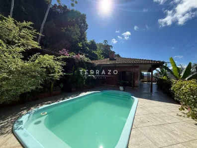 Casa com 3 Quartos à venda, 171m² no Granja Guarani, Teresópolis