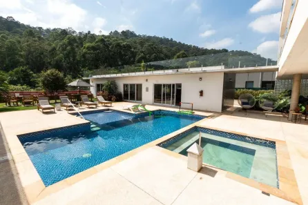 Casa de Condomínio com 6 Quartos à venda, 1500m² no Tamboré, Barueri