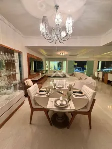 Casa com 5 Quartos à venda, 800m² no Itaipu, Niterói
