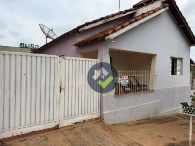 Casa com 3 Quartos à venda, 190m² no Centro, Macatuba