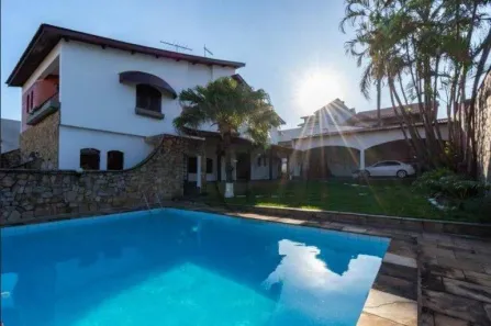Sobrado com 3 Quartos para alugar, 448m² no Vila Camilópolis, Santo André