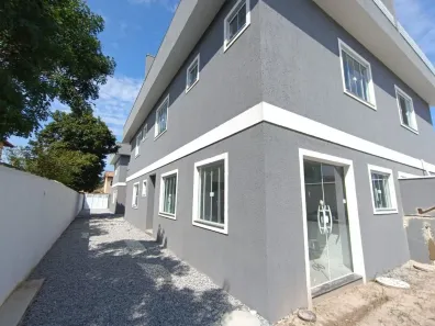 Casa com 2 Quartos à venda, 90m² no Enseada das Gaivotas, Rio das Ostras