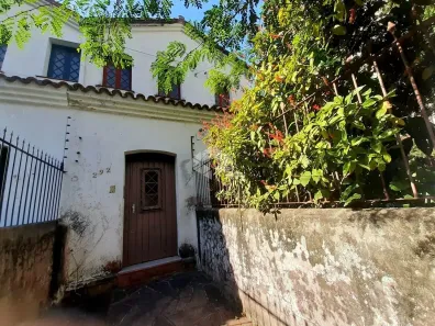Casa com 3 Quartos à venda, 127m² no Menino Deus, Porto Alegre