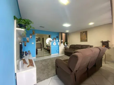 Sobrado com 3 Quartos à venda, 234m² no Vila Assis Brasil, Mauá