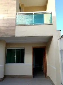 Casa com 2 Quartos para alugar, 70m² no Bangu, Rio de Janeiro