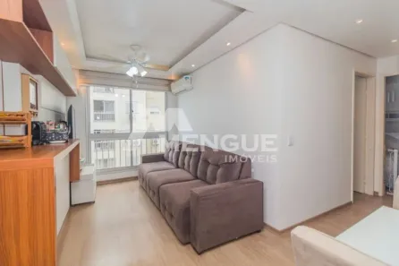 Apartamento com 2 Quartos à venda, 48m² no Jardim Itu, Porto Alegre