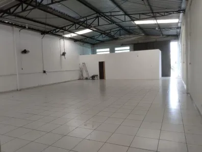 Galpão/Depósito/Armazém à venda, 330m² no Céu Azul, Belo Horizonte