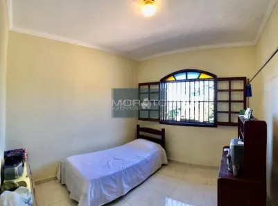 Casa com 3 Quartos à venda, 108m² no Califórnia, Belo Horizonte