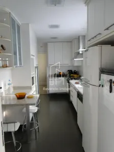 Apartamento com 3 Quartos à venda, 194m² no Vila Suzana, São Paulo