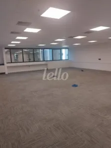 Sala Comercial para alugar, 233m² no Cerqueira César, São Paulo
