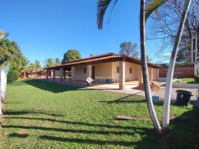 Fazenda/Sítio com 3 Quartos à venda, 250m² no Centro, São José do Rio Preto