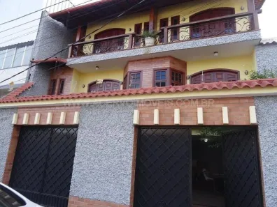 Casa com 4 Quartos à venda, 235m² no Nova Era, Juiz de Fora