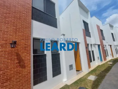Casa de Condomínio com 2 Quartos à venda, 63m² no Parque San Carlo, Poços de Caldas