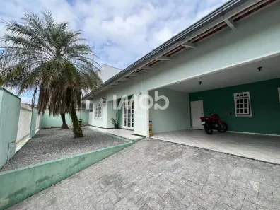 Casa com 3 Quartos à venda, 159m² no Chico de Paulo, Jaraguá do Sul