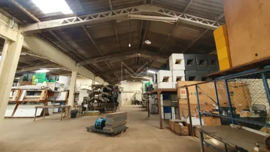 Imóvel Comercial com 1 Quarto para alugar, 704m² no Conjunto Santa Rita 7, Londrina
