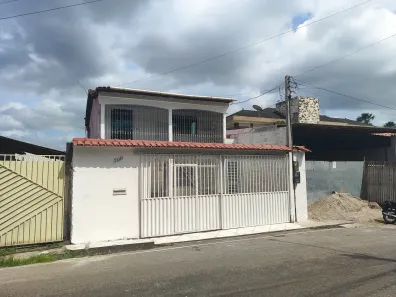Casa com 2 Quartos à venda, 100m² no Centro, Bragança