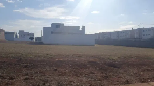 Lote/Terreno à venda, 450m² no Chácara Letônia, Americana