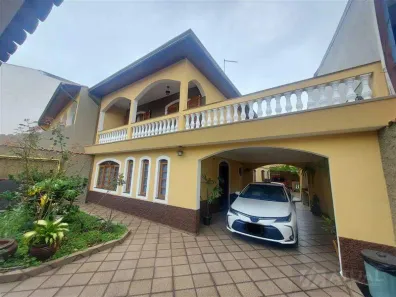 Sobrado com 3 Quartos à venda, 180m² no Balneário São Francisco, São Paulo