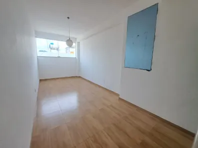 Apartamento com 1 Quarto para alugar, 31m² no Tirol (Barreiro), Belo Horizonte