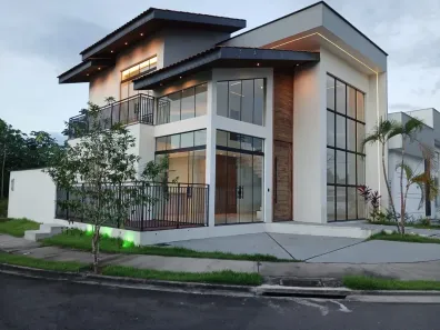 Casa de Condomínio com 3 Quartos à venda, 160m² no Ponta Negra, Manaus