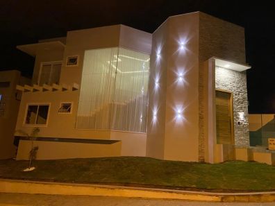 Casa com 4 Quartos à venda, 276m² no Lagoa, Macaé